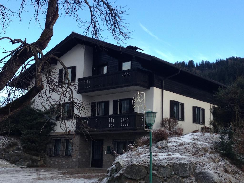 Haus Herz Bagian luar foto